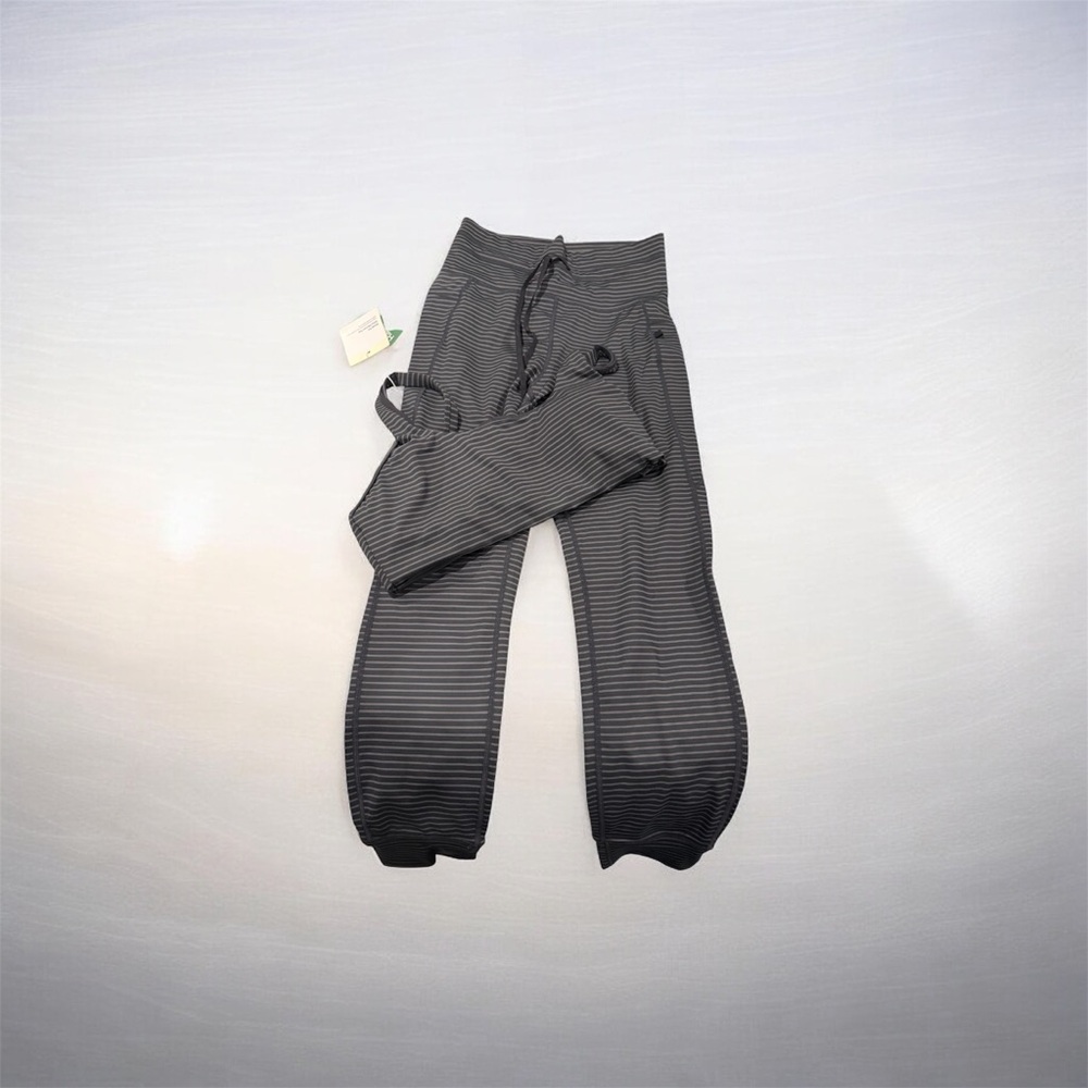 HALARA Black Striped Pants